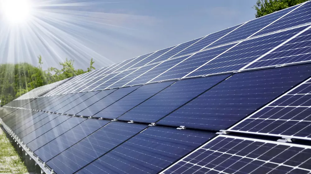 Suzhou Ruital Automation Technology esegue con successo il debug di un progetto di inseguitore solare da 160 MW a Shouguang, Shandong